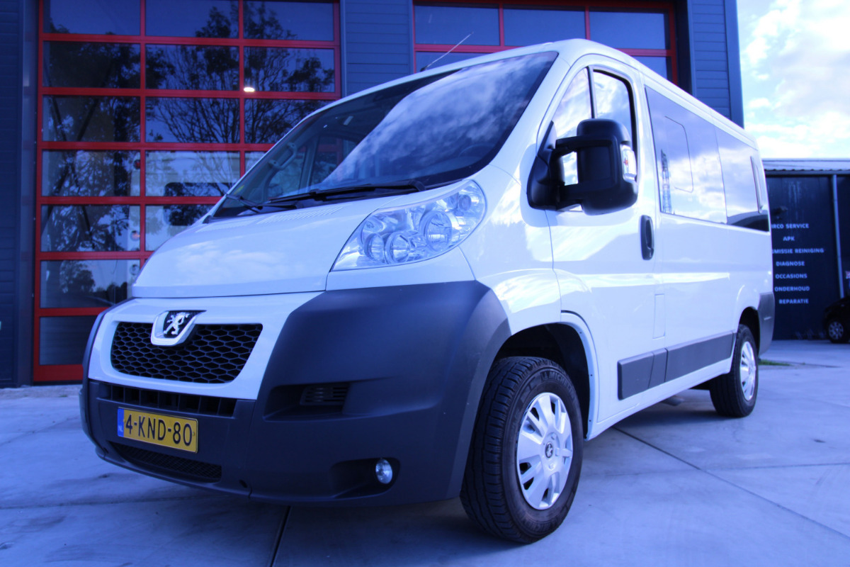 Peugeot 9 personenbus | AD Autobedrijf Dijkstra Cars Grou