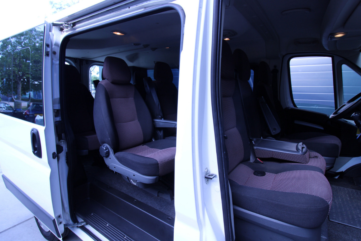 Peugeot 9 personenbus | AD Autobedrijf Dijkstra Cars Grou