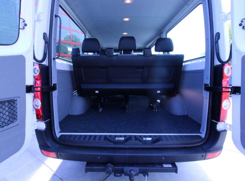 Volkswagen Crafter | AD Autobedrijf Dijkstra Cars Grou